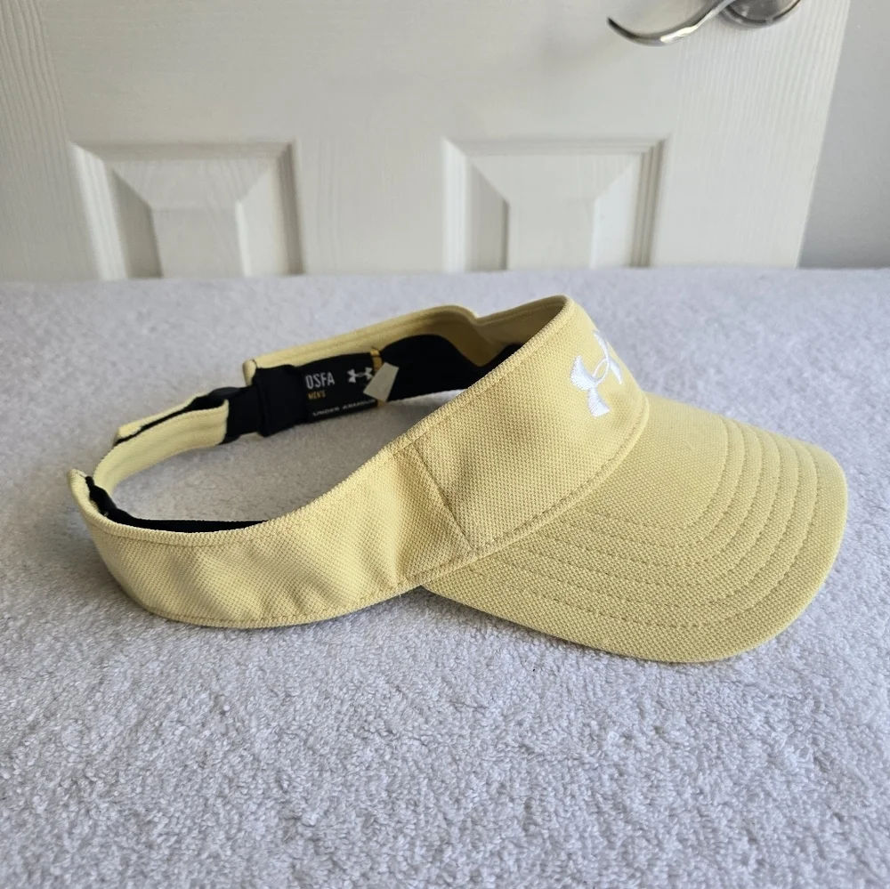 Under Armour Men's Yellow and Black Sports Visor.